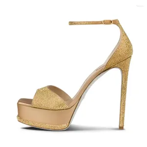 Sandali 2024 Strass Raso Femminile Piattaforma Rossa Zapatos Para Mujeres Velluto Tacchi A Spillo Scarpe Da Donna Cristalli Signore Tacones