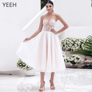 Kadınlar için Modern Straplez Orta Bileşen Gelinlik Sevgilim İnci Sırtsız Gelin A-Line Çay-Uzunlukta Vestido De Novia Yd