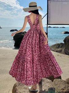 Vestidos casuais mulheres doce rosa floral v pescoço cintura alta sem costas vestido longo 2024 verão boho impressão sem mangas plissado colete de férias