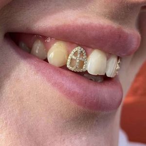 RACHELZ Hip Hop Hollow Zircon Cross Teeth Grillz 14K Gold Plated CZ Stone Tooth Caps Decor Dental Grills for Women Men Jewelry