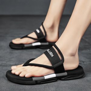 Botas homens sandálias de verão Mesh respirável Sandal Beach Mens Sapatos Água Man Slippers Slides de moda Sapatos baratos Zapatos Hombre