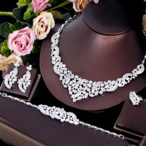 Bracciale CWWZircons 4 pezzi completamente lucido CZ collana da sposa di lusso Africa Dubai gioielli da ballo di nozze set di costumi per le donne T685 240319