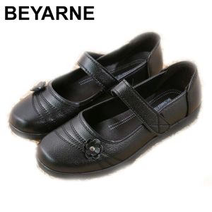 Botas Beyarne Mulheres Mary Janes Couro Sapatos planos Mulheres conforto barato Mulher sapatos planos 2020 Sapatos de flores Mulher casual redondo dedo do pé