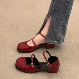 Donne pompe Mary Jane Nuove tacchi spessi Elegante Ufficio per feste di calzature quadrate poco profonde Lady Lady Leather Loafer Scarpe