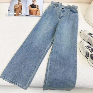 Gratis frakt 2024 Blue Straight Loose Women's Jeans Designer Buttons Women's Denim Pants 3192