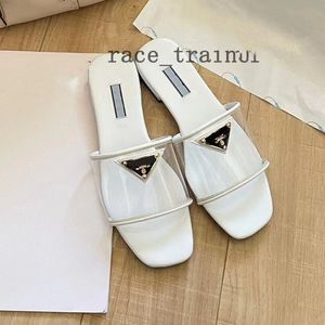 Woman Designer Slides Slipper Black Embroider Mule Sandal Heel Sliders House Slide Summer Leather Slippers Beach Casual Bottom Flip Flops Pool Lady 3.7 07