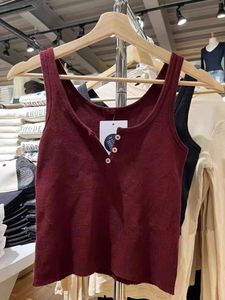 Vintage sólido magro waffle tank tops feminino casual verão algodão sem mangas bainha crua coletes feminino y2k streetwear botão colheita topo 240311