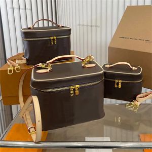 Old Flower Cosmetic Box Bags Classic Crossbody Bag borttagbar rem av hög kvalitet äkta läderhandtag blixtlåsstång Kvinnor Designa handväskor Purses Tre storlek