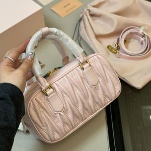 Handbag High Quality Women Designer bags Tote bag Small Handbags bowling bag crossbody wallet designer Genuine Leather Thread purse Luxurys fashion show