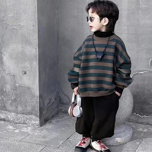 Set di abbigliamento Ragazzi e ragazze Abiti retrò Abbigliamento Autunno Inverno Giacca imbottita a righe Maglione Bambini Pantaloni sportivi per bambini Abbigliamento per bambini