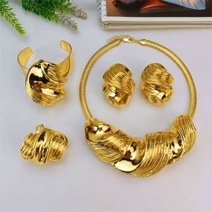 EMMA Women Fashion Set New Trendy Big Necklace Earrings Sets Italian Style Jewelry for African Nigeria Lady Mama