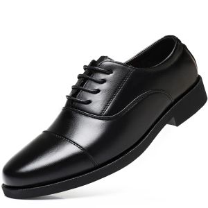 Stivali Business Fucide Scarpe in pelle uomini Uomini Scarpe traspirabili in gomma Formale Scarpe Male Wedding Flats Footwear Mocassin Homme