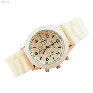 Orologi da polso Orologi da donna multicolori Orologio da polso al quarzo con cinturino in gelatina di silicone alla moda Abbigliamento da donna Orologio da polso impermeabile abbinato alla vita 24319