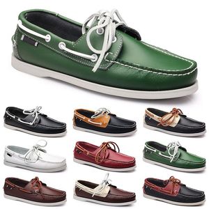 Scarpe casual da uomo Nero Tempo libero Silvers Taupe Dlives Marrone Grigio Rosso Verde Walking Low Soft Multis Pelle Sneakers da uomo Scarpe da ginnastica da esterno Scarpe da barca Traspiranti BB020