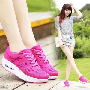 Sapatos casuais tênis femininos plataforma tonificação cunha leve zapatillas esportes para mulher respirável emagrecimento fitness balanço