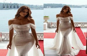 Abiti da sposa a sirena con paillettes scintillanti Eleganti pieghe con spalle scoperte Abito da sposa di lusso arabo Dubai con spazzata staccabile Tra7935546