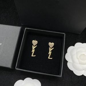 brand jewelry fashion Stud Earring Gold Earrings Luxury Jewelry Ear Stud Womens Designer Diamonds Love Shape Studs Gift Letter Y 22121706