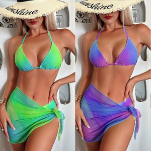 Set di tre pezzi divisi in gradiente di costumi da bagno europei e americani da donna con costumi da bagno bikini stampati tie dye