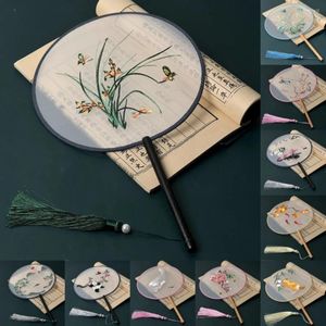 Dekorativa figurer Vintage Handfan damer Kinesiska klassiska broderade runda icke-vikar för kvinna bröllopsdansfest heminredning