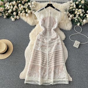 Casual Dresses Luxury Embroidery Lace Dress Women Clothing 2024 Wedding Guest Elegant Party Summer Sleeveless Round Neck Midi