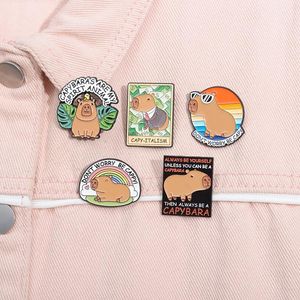 Capybara emaljstift söt tecknad animalisk lapel märke cool kawaii capybara broscher smycken tillbehör gåva till vänner