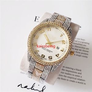 138 Wysokiej jakości męskie kobiety oglądają pełne diamentowe mrożone paski designerskie zegarki kwarcowe Para miłośnicy