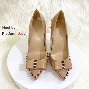 Scarpe eleganti Moda Rivetto Tacchi alti 12CM Stiletto Punta a punta Donna Bocca superficiale Singolo colore nudo Fiocco con fiocco Décolleté da donna H240321JH27RV07