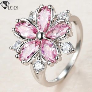 Cluster Rings Cute Female Pink Crystal Stone Ring Charm Silver Color Thin Wedding For Women Dainty Bride Flower Zircon Engagement