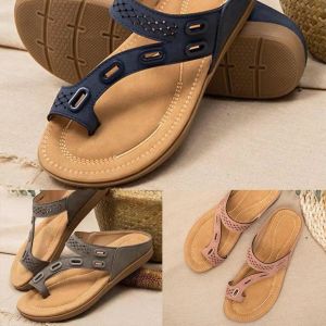 Flops Women Slippers Summer Comfortable Orthopedic Nonslip Sandals Ladies Outdoor Beach Slippers 2022 New Listing Sponge Cake Heel