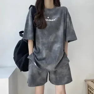 女性用トラックスーツ夏の女性スーツ半袖Tシャツショーツスウェットシャツ2個セット服を走るスポーツタイダイ