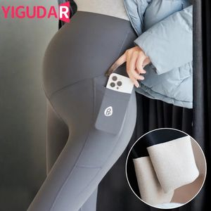 Gravida kvinnor kläder moderskap leggings graviditet elastisk magskydd moderskap byxor plysch förtjockar byxor vinter 240311