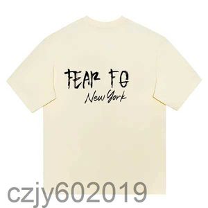 Designer Tide Tshirt Bröstbokstav Laminerad essentialsweatshirts överdimensionerade herr grafiska tshirts tryckta tees kort ärm mode tshirt hip hop streetwea 1o6f1