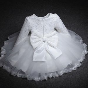 Baby Girls Princess Dress Long Sleeve 1st Year Birthday Vestido White Lace Spädbarnsklänning Dop Party Född dopkläder 240311