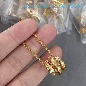 Designer Luxusmarke Schmuck Halsketten 925 Silber Schatz drei Kreis Kopf Schwanz vergoldet 18 Karat Gold Schlangenknochen und Schlangendiamanten Anhänger Kragenkette h