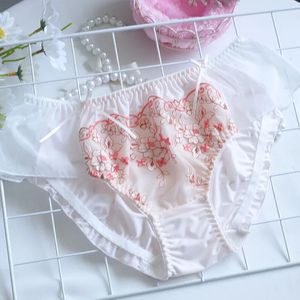 Mid-T-T-T-T-Waist Womens Höschen Eis Seide Stickerei Spitze dünne atmungsaktive Unterwäsche schnelle trocknende Mädchen Höschen 240402