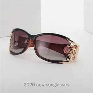 Solglasögon Brand Star Style Luxury Women Ordized Sun Glasses Female Vintage Oval Big Frame Outdoor Solglasögon UV400 NX