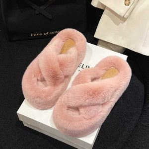 Slippers Winter 2023 New Fashion Womens Plush Fluffy Luxury Slide Warm Shoes High Heel H24032512