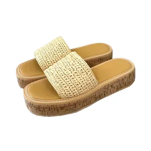 Summer New Fashion Thick Bottom Ladies Slippers Lightweight Comfortable Round Head Platform Sandals Handmade Weave Design Open Toe Women's Home Shoes