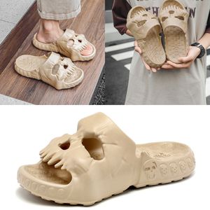 2024 Toppkvalitet Populära positiva Eva skor Skull Fötter Tjock Sole Sandals Summer Beach Men's Shoes Toe Wrap Breattable Slippers Gai 40-45 EUR