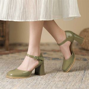 New Summer Sandal Women Square Toe Flatform Mary Jane High Heels على غرار خط واحد مع صندل الكعب الكثيف الجوفاء 240228