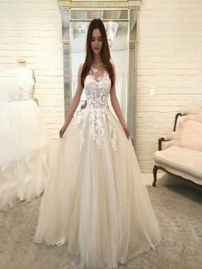 2020 Piękne małe niebieskie sukienki balowe z koronkowymi aplikacjami Długość podłogi Elegancka formalna impreza długa suknie wieczorowe Specjalna okazja DR4095147