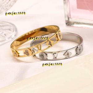 Bangle Designer Marca Pulseiras Mulheres Bangle Luxo Designer Jóias 18K Banhado A Ouro De Aço Inoxidável Amantes De Casamento Presente Bangles Alta Qualidade Atacado 2024