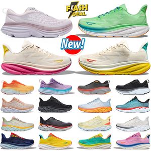 Clifton 9 Running Shoes Womens Men Bondi 8 Carbon X 2 Sneakers stötdämpande väg utomhusmän kvinnors toppdesigner kvinnor herrtränare