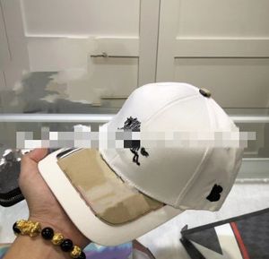 Semplici berretti da baseball per uomo e donna Bel cavallo a prova di sole Tendenze della moda di strada Cappello da sole con visiera originale Quattro stagioni