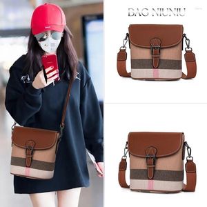 Shoulder Bags Luxury Spring And Summer Women's Bag Classic Plaid Canvas Ladies Messenger Trend Fashion Designer Bucket