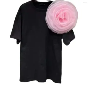 女性用Tシャツ2024丸い首半袖Tシャツ3次元の大きな花の装飾ピン女性コットントップスティー用のTシャツ