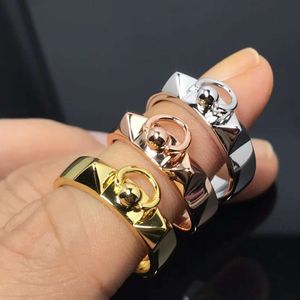 Luxury Jewelry Hemes Ring for Women Plated 18k Gold Fashionable and Personalized Index Finger Light Luxury and Niche Design Sense