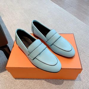 Designer klänningskor för kvinnors toppkvalitet kassamere läder man loafers hög elastisk nötkött sena lägre mode casual platt klack mjuk sula kvinnor arbete officer