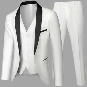 Black Men Autumn Wedding Party Three Pieces Set Large Size 5xl 6xl Man Blazer Coat Pants and Vest Fashion Slim Fit Suit 240307