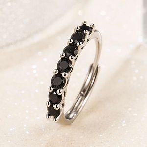 Novo anel de diamante embutido design luz luxo moda banhado a prata anel de banda para crianças